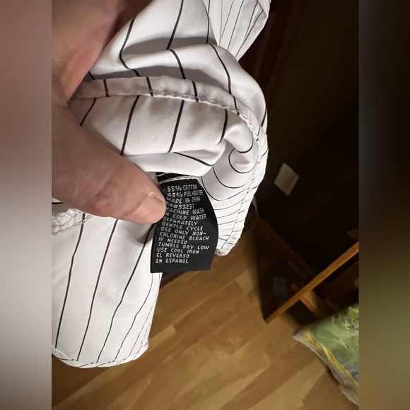 Fun pin striped chef styled loose fitting top. - Picture 4 of 8